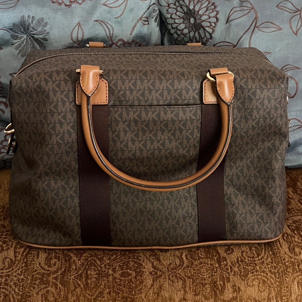 Michael Kors Brown Signature Weekender Travel Bag - Picture 4 of 14